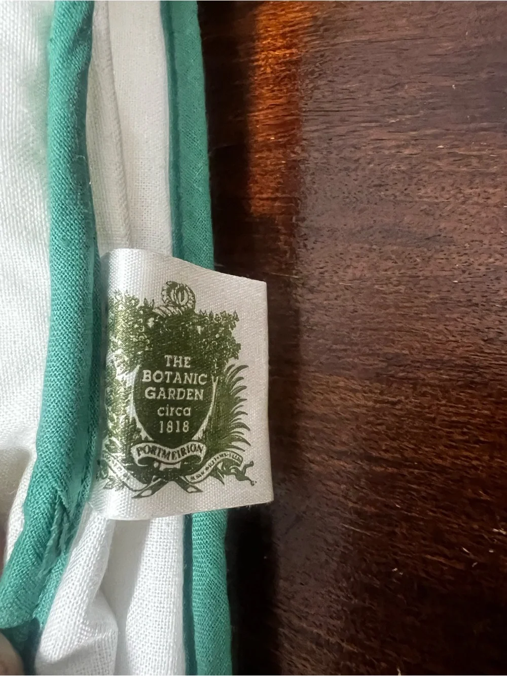 Portmeirion Christmas Rose Botanical Tea Cosy